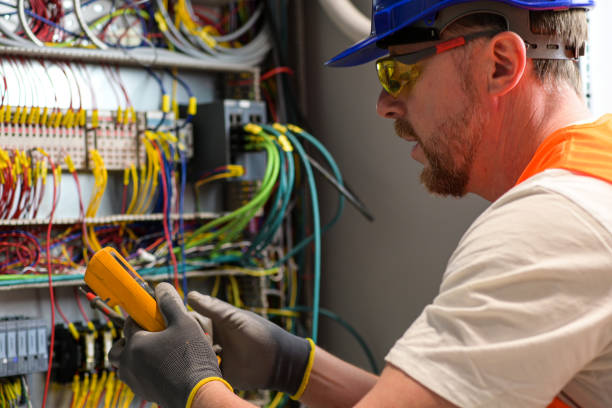 Best Circuit Breaker Repair  in Ionia, MI